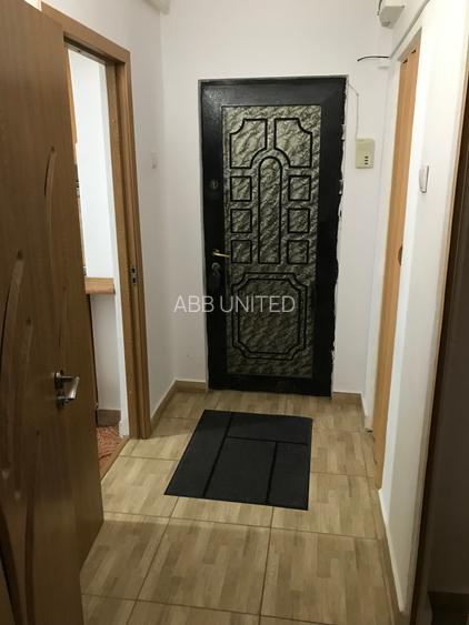 Tineretului, Piata Norilor ap. 3 camere. - 12