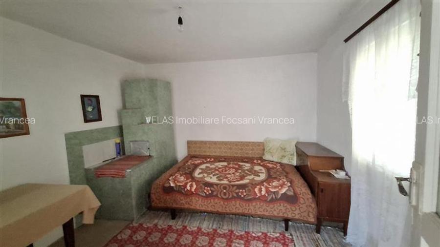 Casa com.Maicanesti, cu 3118 mp teren intravilan - 10