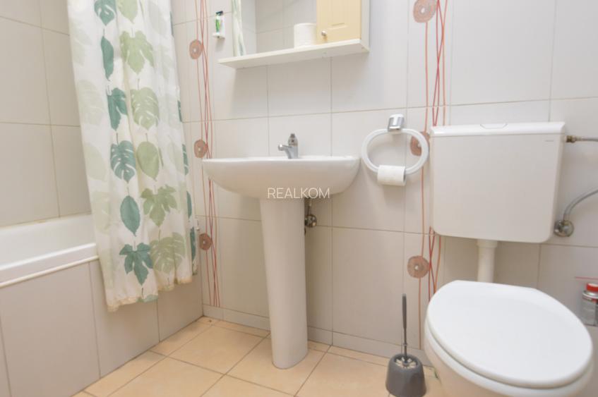 INCHIRIERE GARSONIERA  VITAN – RIN GRAND HOTEL - 14