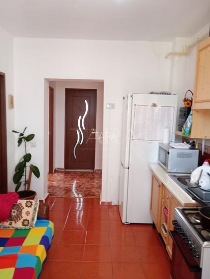 Apartament modern cu 2 camere decomandate in zona centrala Floresti. - 3
