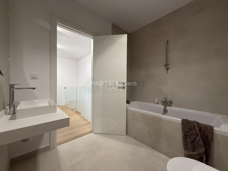 Vila urbana cu gradina langa parc in Tunari - 23