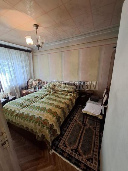 Complexul Studentesc, 2 camere cu balcon,parter - 16