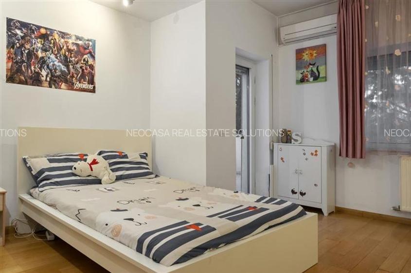 Vila de lux in apropiere de Cambridge School | Curte superba - 39