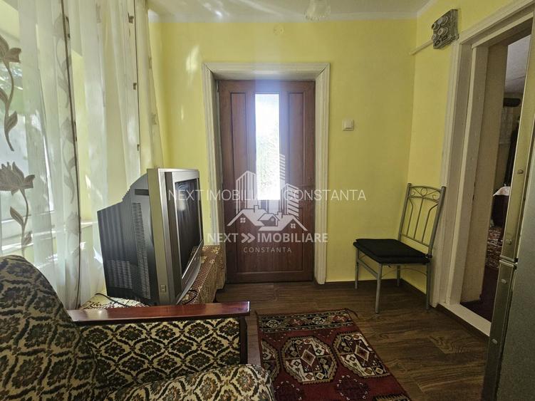 Casă  4 camere cu 2 intrări, garaj și teren 1751mp– Cobadin - 6