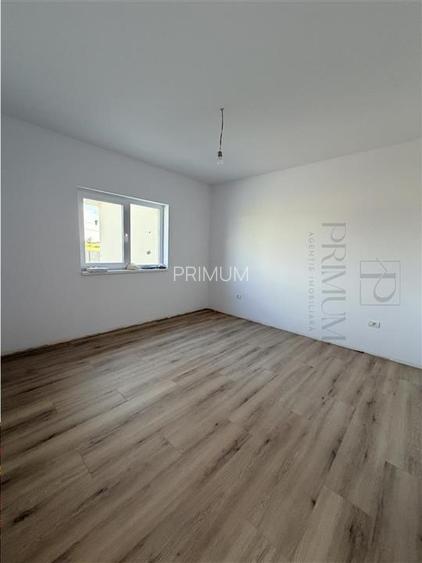 Comision 0 - Duplex pe plan - living mare - 2 bai - 10