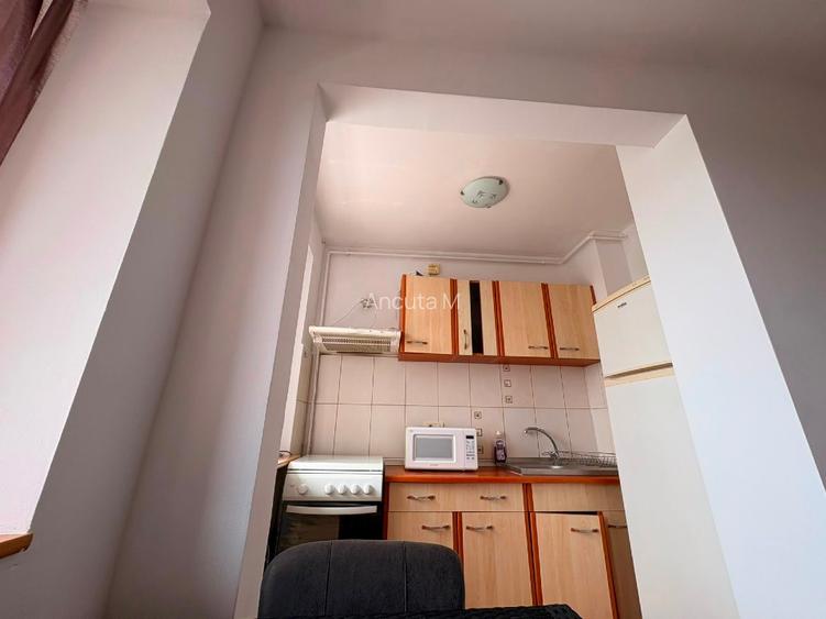 Garsoniera de inchiriat in Bloc mixt - 8