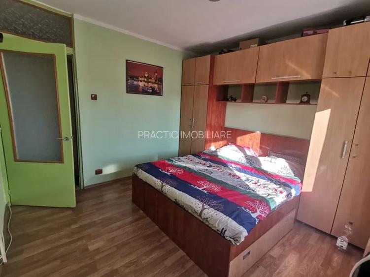 Apartament cu 3 camere in Piata Centrala - 4