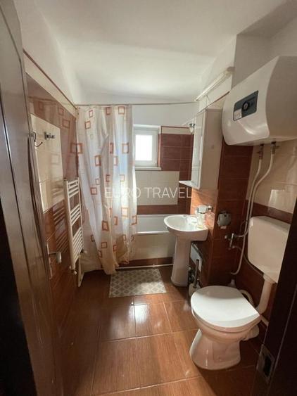 Apartament 2 cam, 450 euro, Faleza Nord, priveliste spre mare - 7