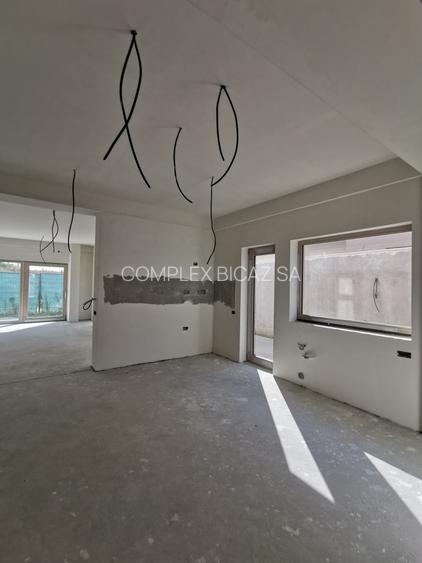 Vila 4 camere,curte, parcare, Constanta, Zona Tomis Nord, Dedeman - 9