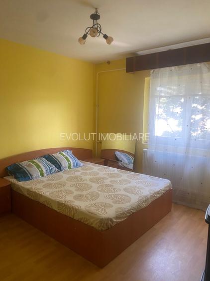 Apartament 2 camere decomandat - Tomis 3 - 5