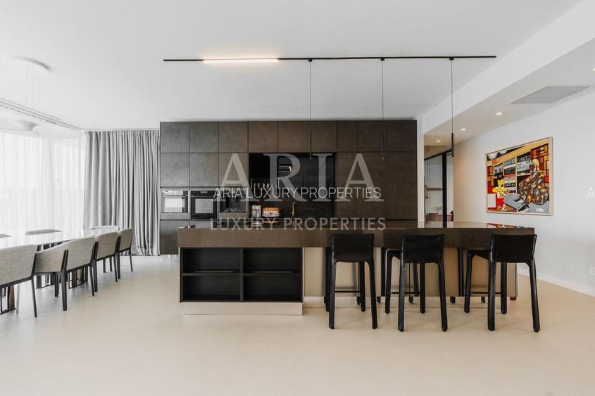 VILA INDIVIDUALĂ | DESIGN CONTEMPORAN | PISCINA | 5000mp - 5