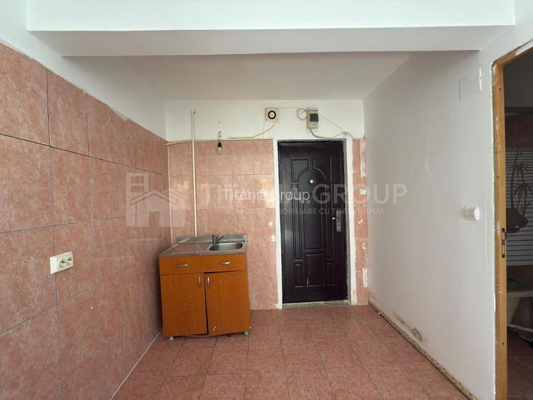 Garsonieră etaj intermediar - Electroprecizia Săcele - 4