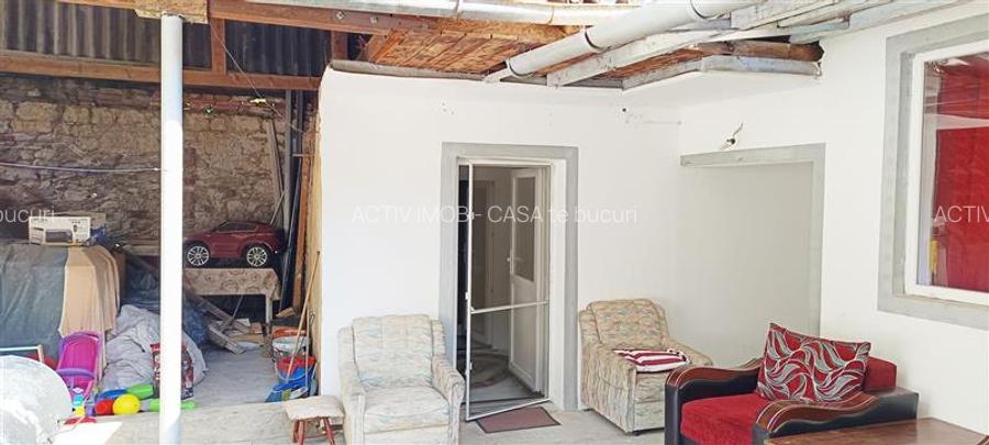 MOLDOVA NOUA, zona centrala, Casa 4 camere, 2 bai si garaj - 14