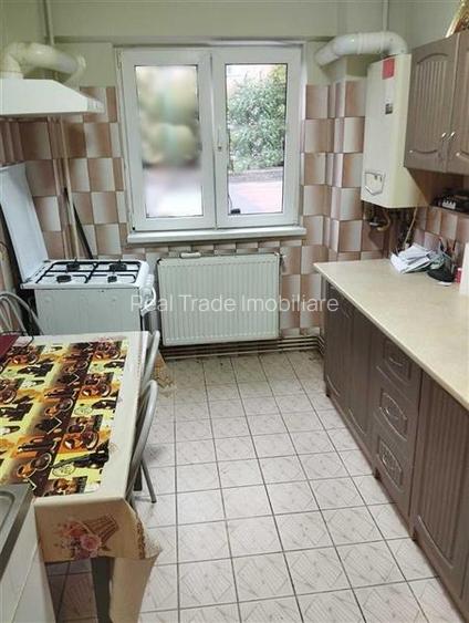Apartament 2 camere decomandat Centrul Civic- Toamnei - 5