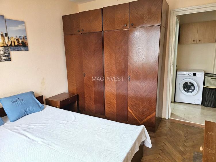 Apartament cu 3 camere, etaj intermediar - Piata Centrala - 14