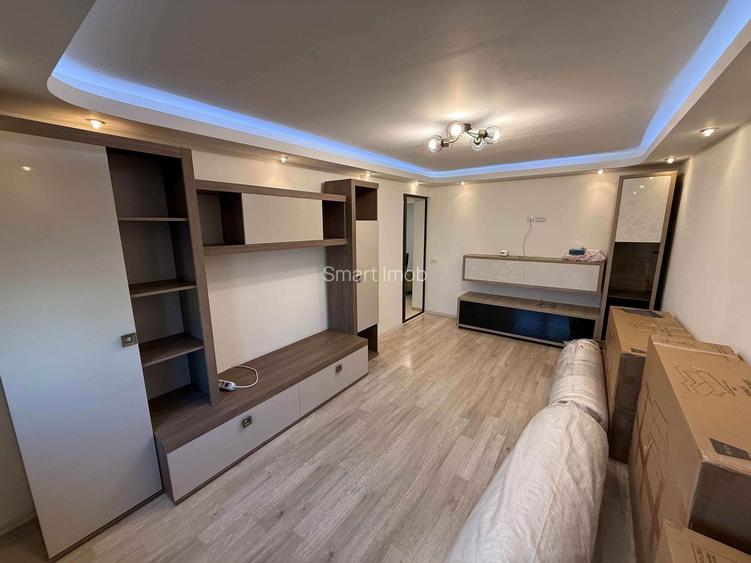 De vânzare apartament 3 camere et 2 ZONA Roșiori/Piața Mare - 5