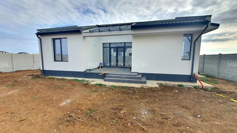 Vila individuala 4 camere intrare com. Berceni - 2