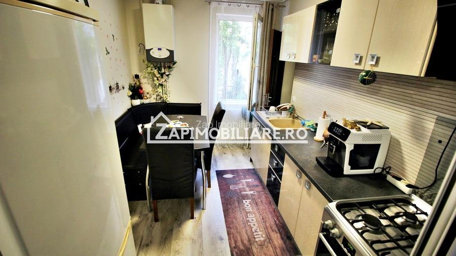 Apartament 3 camere,2 bai,72mp,bloc Izolat,cartier,Tudor - 5