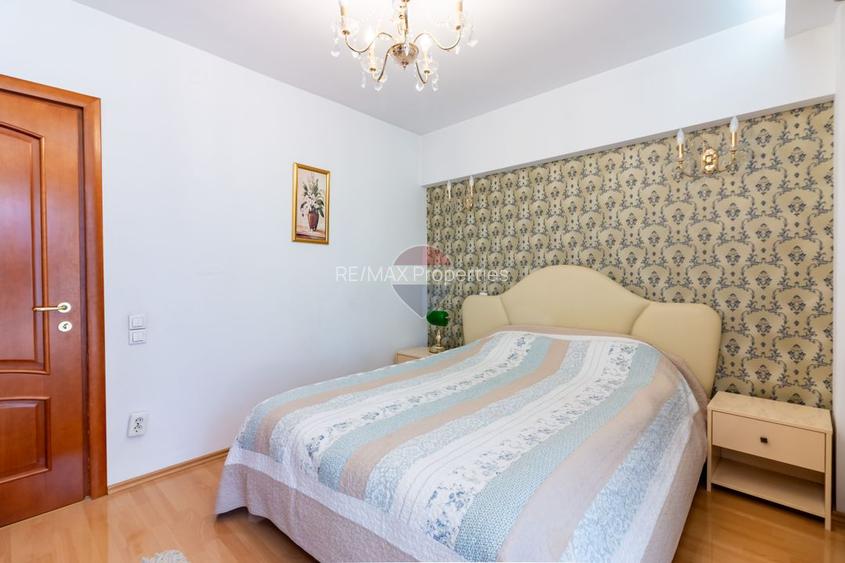 Apartament  3 camere, spatios în zona P-ta Sfanta Vineri/Centru Vechi - 5