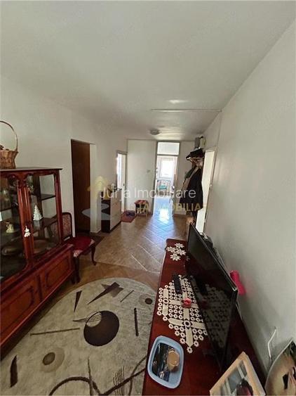 APARTAMENT 4 CAMERE 70 MP ZONA ION MESTER - 2