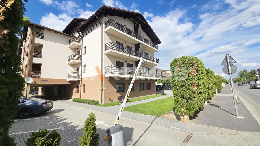 Apartament 3 camere zona Coresi cu parcare - 38
