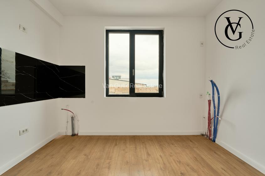 Vila modernă - finisată -terasă circulabila vedere lac și mare - 6