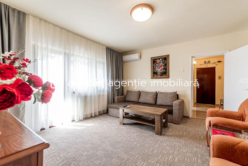 Apartament renovat cu 2 camere Micalaca etaj 3 Comision 0 - 5