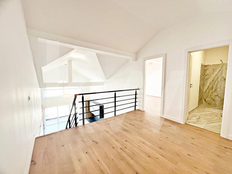 Apartamet finisat la cheie cu 3 camere, bucatarie mobilata si doua bai.  - 13