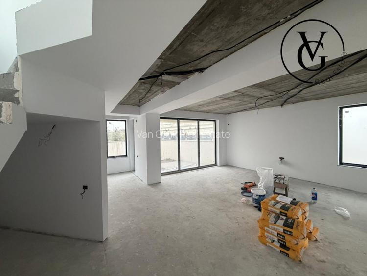 Vila noua  | vedere la lac | Constanța, Palazu Mare - 4