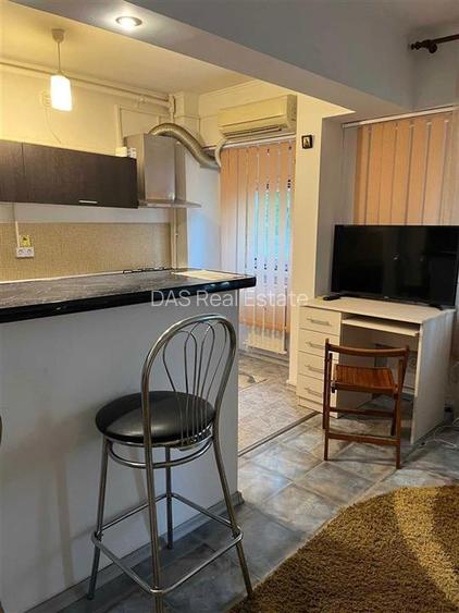 Garsoniera | Renovata | Lacul Tei | Bloc 1984 | Reabilitat | Etaj 1 - 3