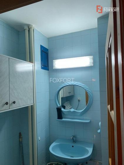 Apartament cu 3 camere, decomandat - zona Aradului - 3