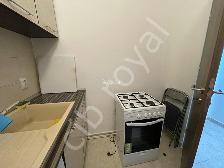 Garsoniera dubla,Universitate,langa metrou si Grand hotel,Bd. Nicolae Bălcescu - 14