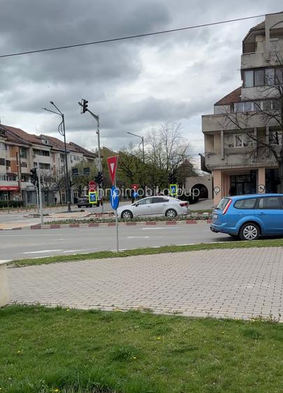 SUPER POZITIE / Pretabil Clinica Medicala- Institutie Bancara. - 4