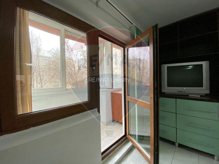 De inchiriat garsoniera în zona Vitan Mall - 11