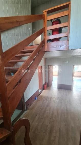 Proprietate in Cristian cu trei constructii+o fundatie,450000euro - 37