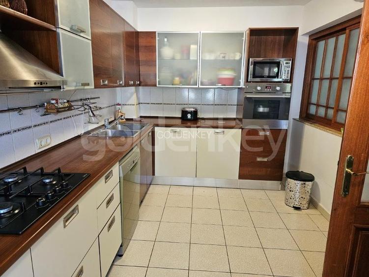 Vila individuala cu 8 camere | piscina | 2 garaje | 888mp teren - 8