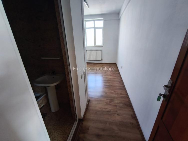 Oportunitate Investiție: Vilă S+P+1 – Spațiu Comercial | Șoseaua Mangaliei 86A, - 9