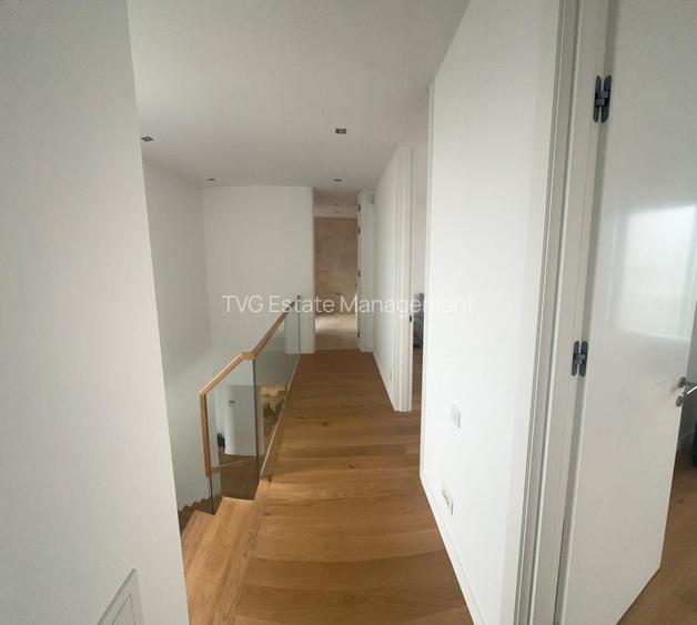 Amber Garden Tunari - 23