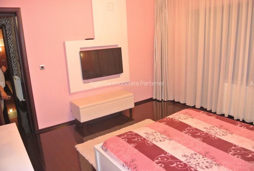 Casa cu arhitectura si finisaje deosebite, zona Trivale, teren 750mp, piscina - 18