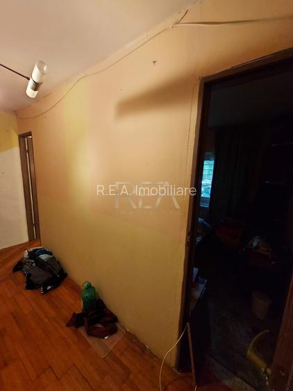 3 camere Vitan decomandat, an 1981, metrou, 62 mp, anvelopat - 8