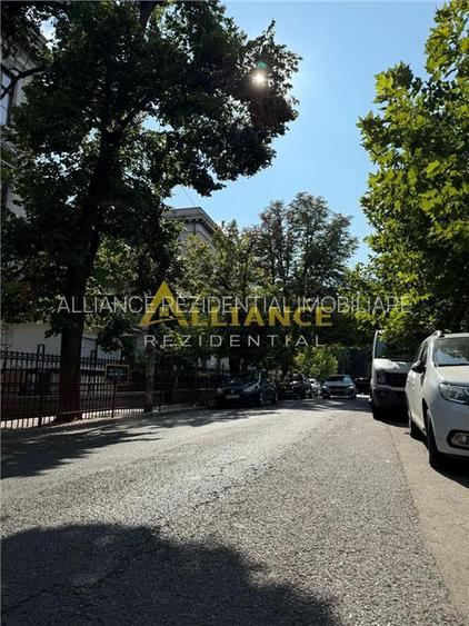 Apartament 2 camere etaj 1 zona Unirii centrala perfect pentru locuit sau invest - 20