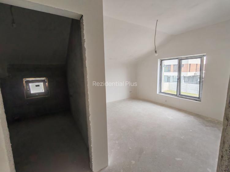 Casă EcoSmart |  5 Camere Tunari - Lidl |  Acces Rapid către Școlile de Top - 17