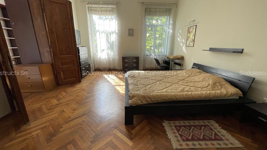 Apartament  spatios de vanzare intr-o cladire istorica - 13