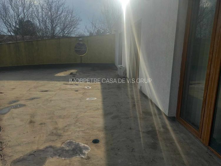 Casa de vanzare la 5 min de Centru cu trei nivele (D+P+1) si teren de 4300mp - 29