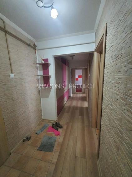 Apartament cu 3 camere, decomandat, zona Tomis III centrala pe gaz - 16