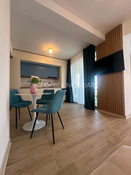 Apartament 2 camere de vanzare Mamaia Nord - Piscina infinity - 9