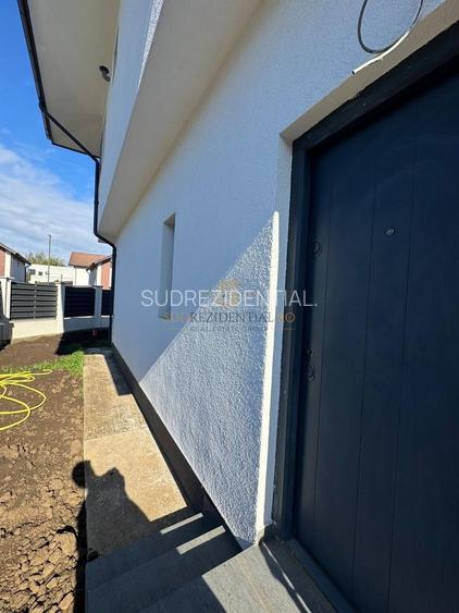 Vila Tip Duplex, mutare imediată, teren 209 mp, comision zero. - 30