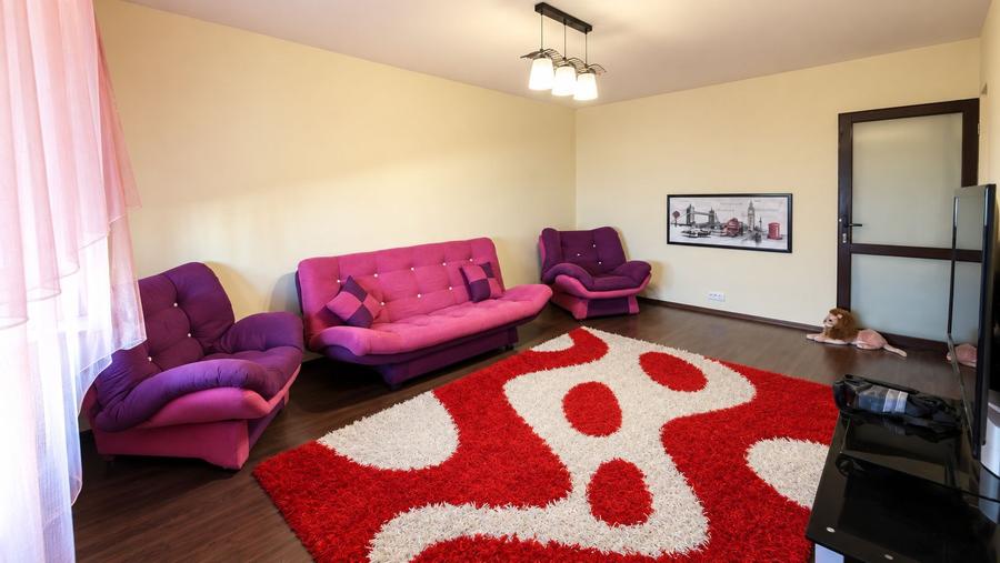 De închiriat Apartament 3 camere, mobilat și utilat, Micalaca - Arad.