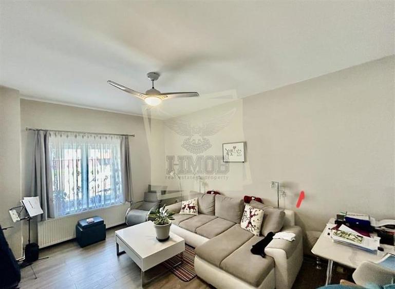Casa individuala cu 8 camere si teren 373 mp in zona Lazaret