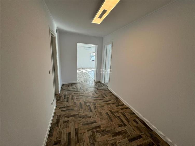 Cladire cu 3 apartamente in suprafata totala construita de 500 mp - 38